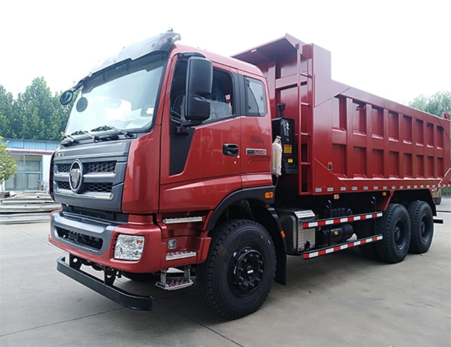 自卸车